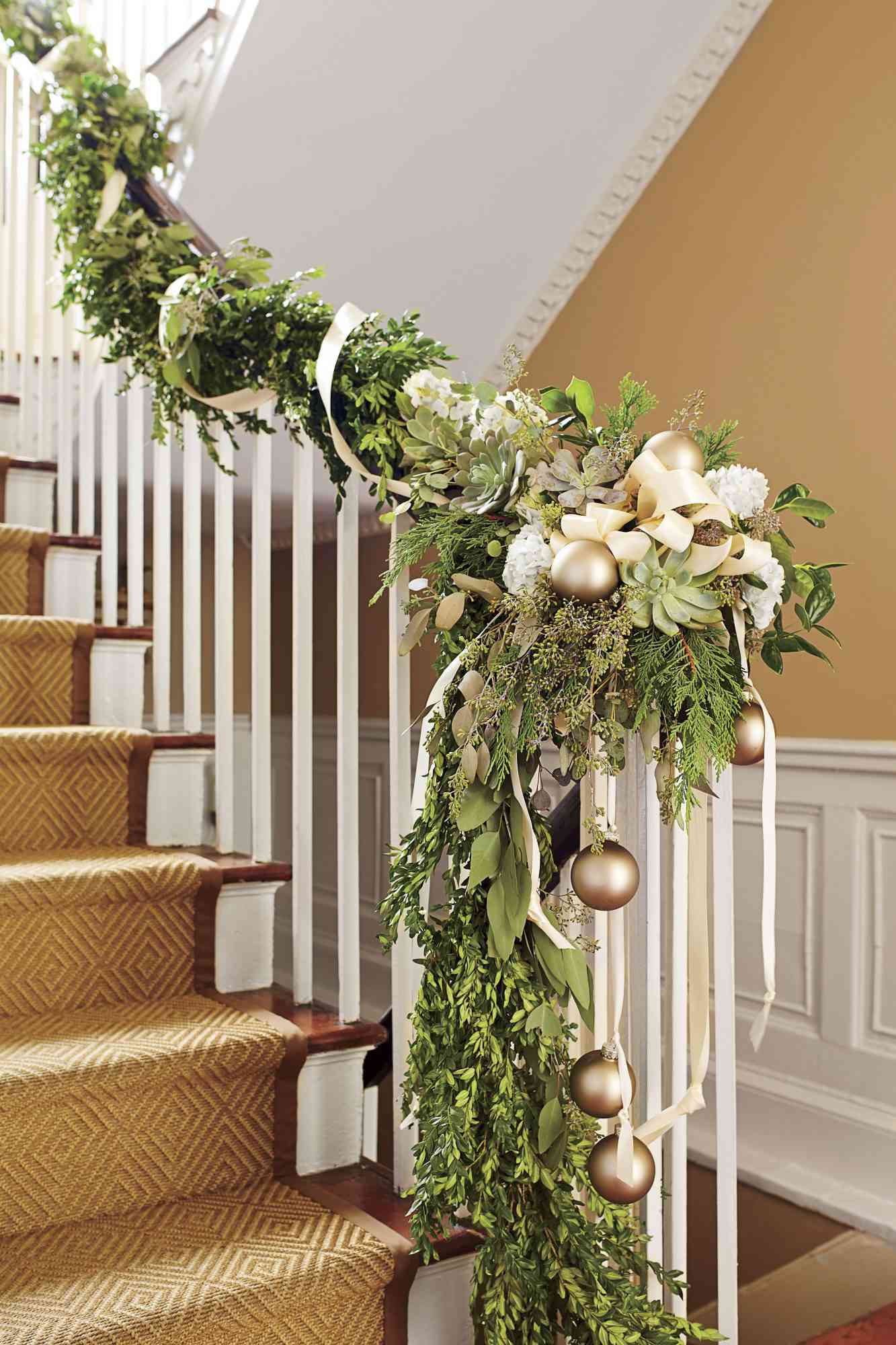 National Tree Company -National Tree Company 2343802 chris025 1 ed63ff822489448bb04bd9e7b2d1abec